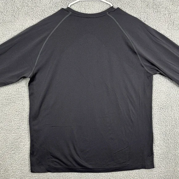 Oner Active Shirt Pullover Mens XL Gray Long Sleeve Logo Athletic Workout Nylon